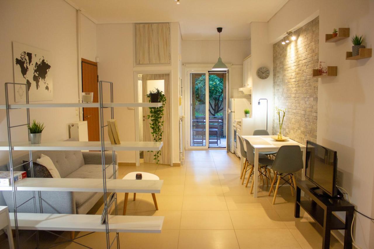Cozy Studio In Central Glyfada Athens Exterior photo